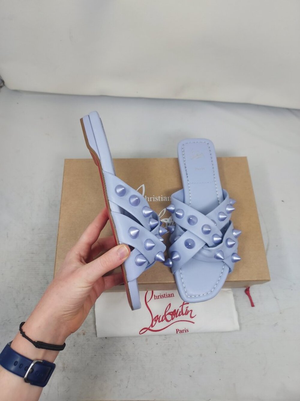 CHRISTIAN LOUBOUTIN Miss Spika Stud Flat Lilac Purple Sandal - Picture 3 of 9
